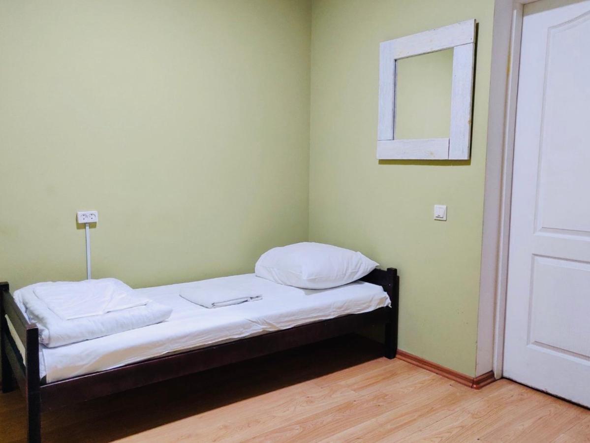 Pallet Hostel เคียฟ ภายนอก รูปภาพ
